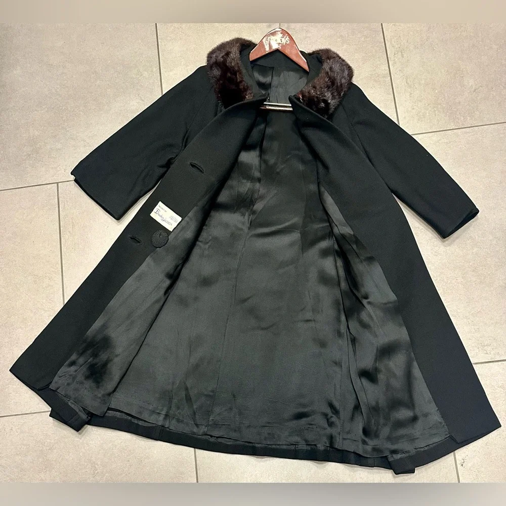 Vintage 60’s Braetan Juniors Black Coat Mink Collar Large EUC Union Made USA - Picture 2 of 12